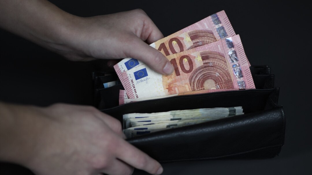 Nga janari paga minimale 500 euro, Rama: Deri në fund të mandatit do të arrijë në 700 euro